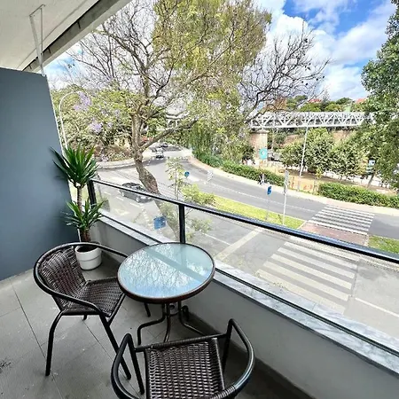 Suites 8 With Private Bathroom And Terrace Vendégház Oeiras