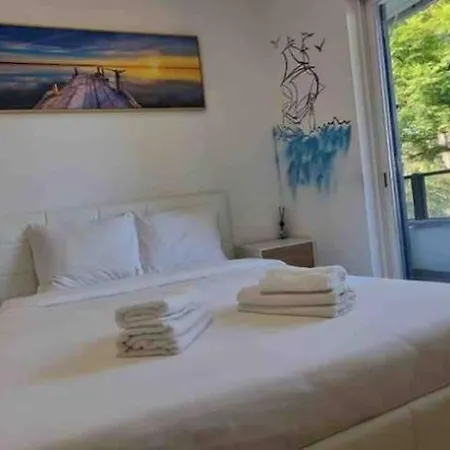 Suites 8 With Private Bathroom And Terrace Vendégház Oeiras
